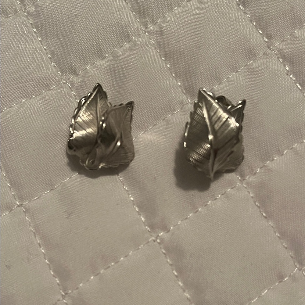 Vintage Clip on Silver Leaf Earrings